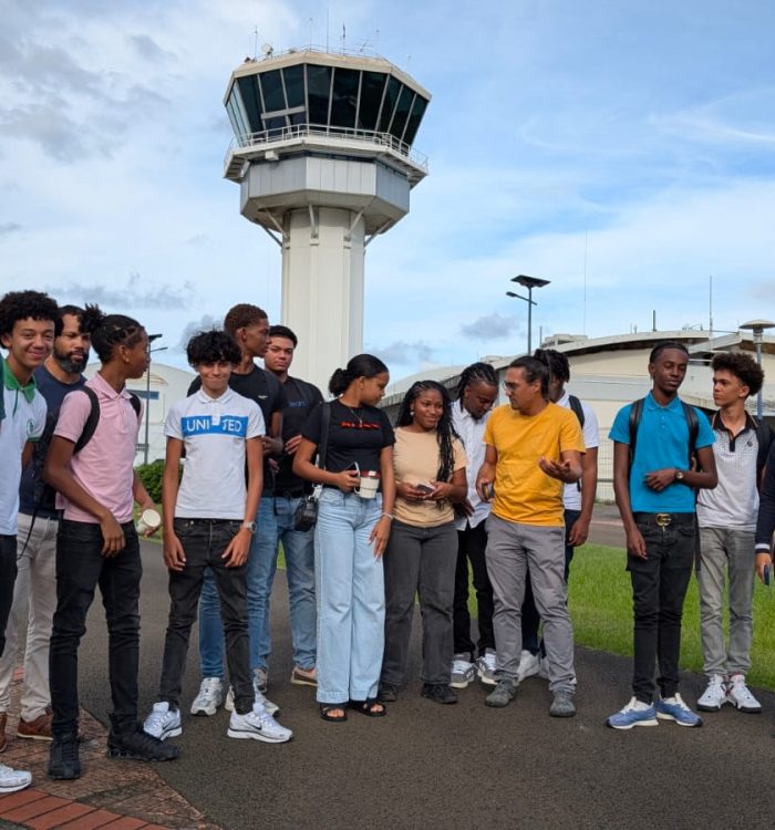 BIA : Visite de la tour de contrôle de l’aéroport